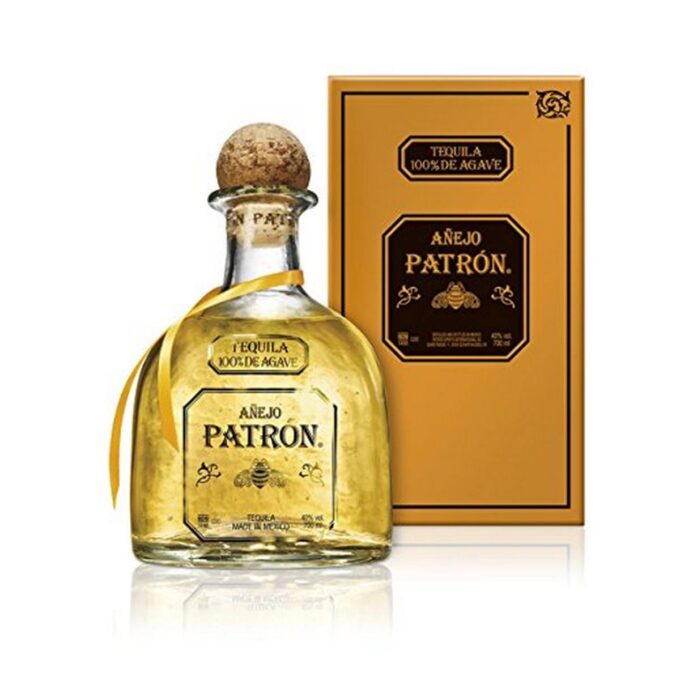 Tequila Anejo Patron u maloj boci 0,7 sa plutenim čepom i originalnim pakiranjem.