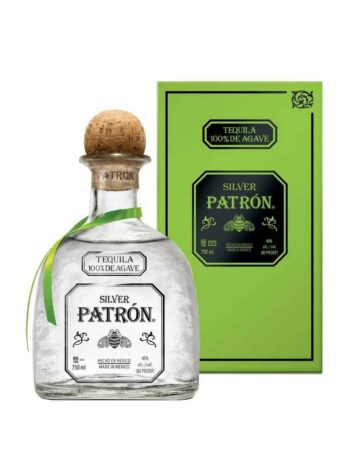 Tequila Silver Patron u maloj prozirnoj boci 0,7l sa plutenim čepom i originalnom ambalažom zelene boje.
